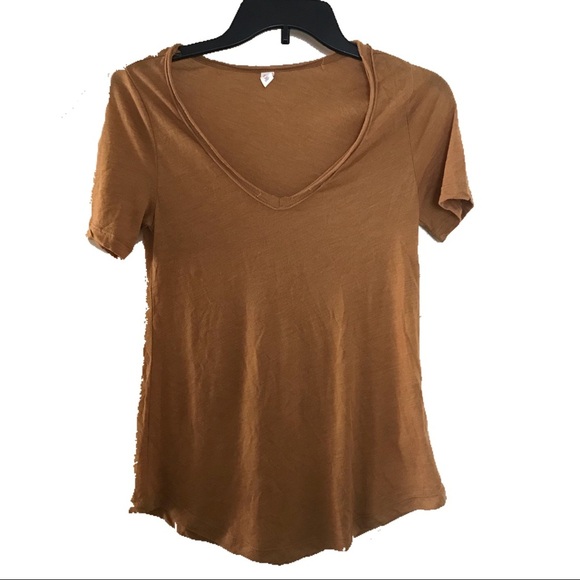 BP by Nordstrom Brown Lightweight V-Neck Tee - Picture 1 of 3